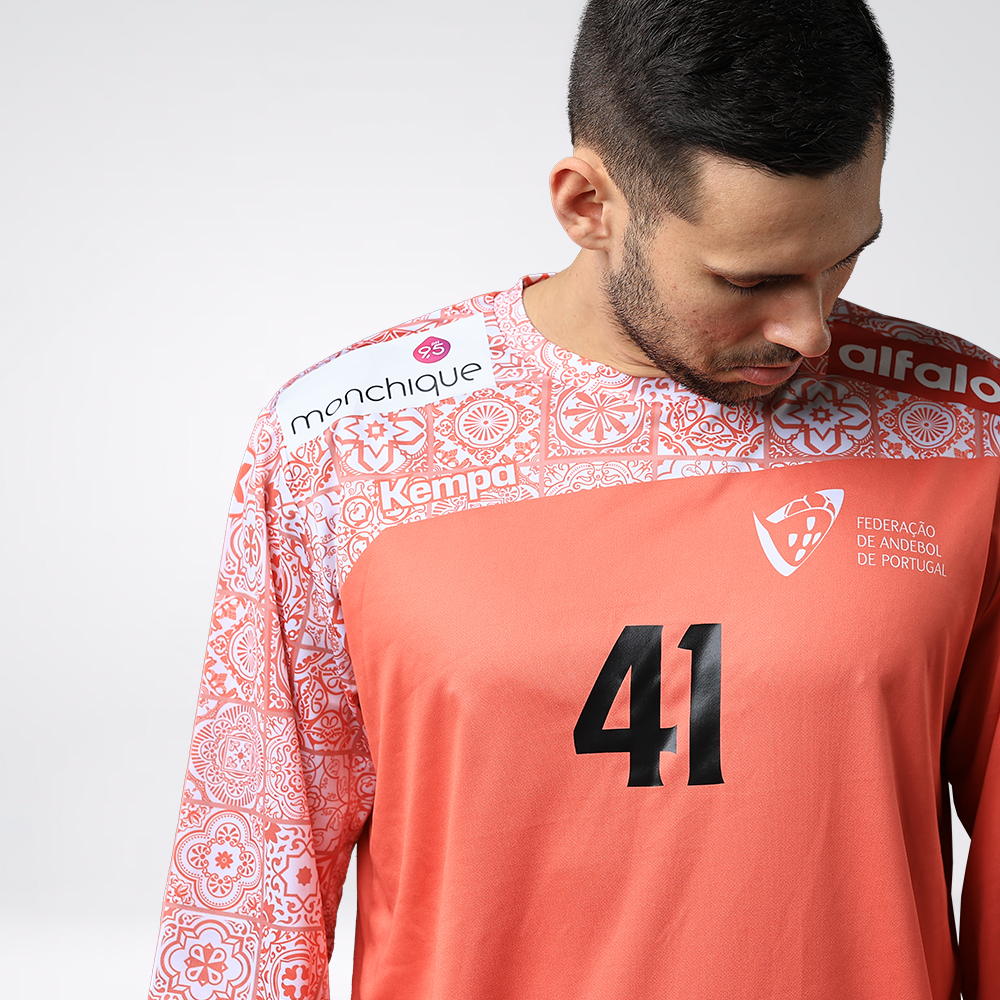 Camisola de Guarda-Redes "Por Mares Nunca Dantes Navegados" Coral