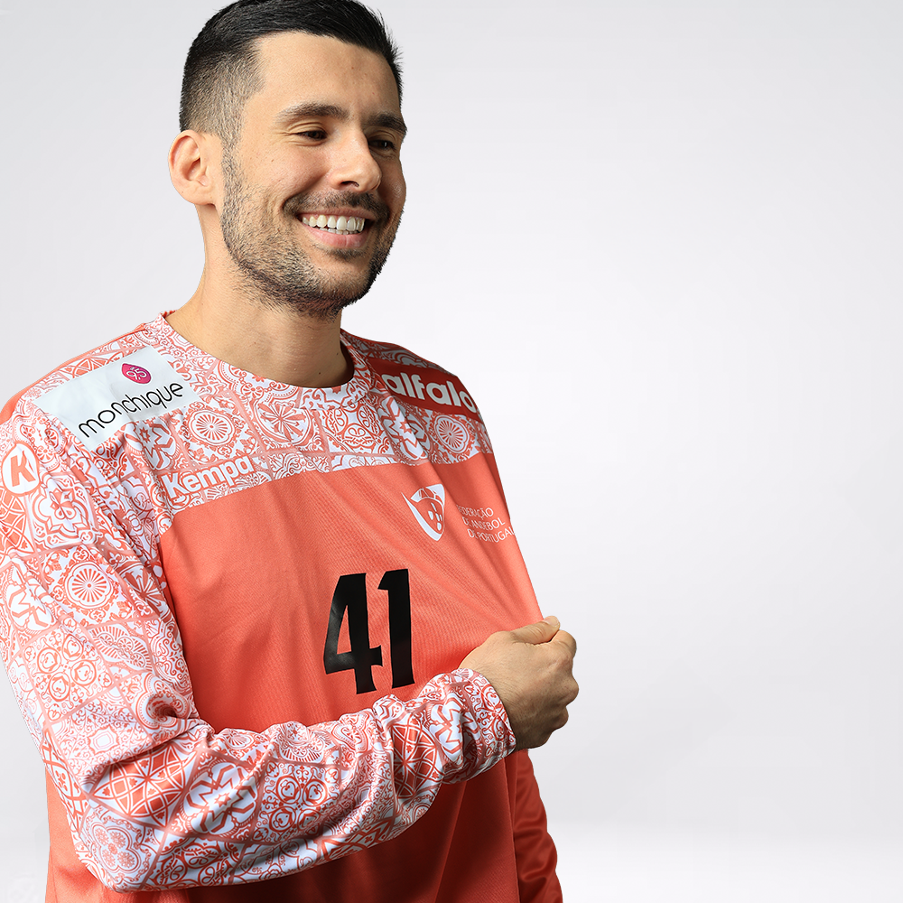 Camisola de Guarda-Redes "Por Mares Nunca Dantes Navegados" Coral